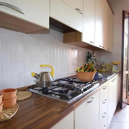 Apartamento Sunflower Relax Pool And Terrace - Happy Lesa