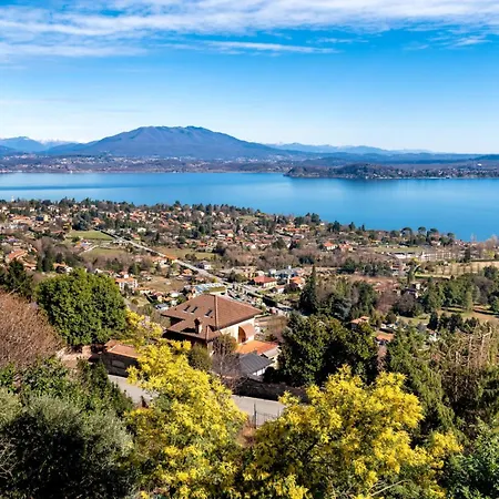 Daire Sunflower - Maggiore Duplex W/ Terrace And Shared Pool *