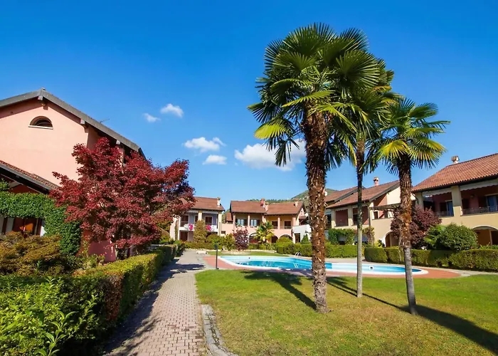 Sunflower Relax Pool And Terrace - Happy Apartment